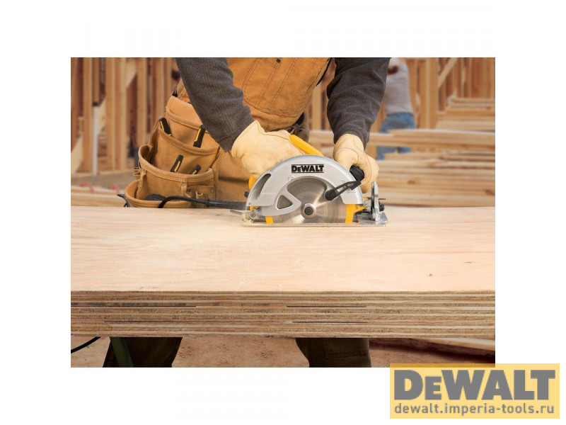 Дисковая ручная пила DeWALT DWE575, 1600 Вт, 5200 об/мин