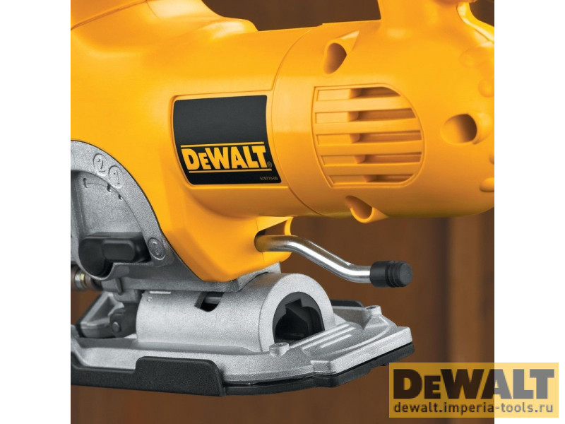 Лобзик с верхней рукояткой DeWALT DW331KT, 701 Вт, кейс Лобзик с верхней рукояткой DeWALT DW331KT, 701 Вт, кейс