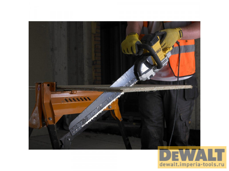 Аллигаторная пила DeWALT DWE399, 1700 Вт Аллигаторная пила DeWALT DWE399, 1700 Вт