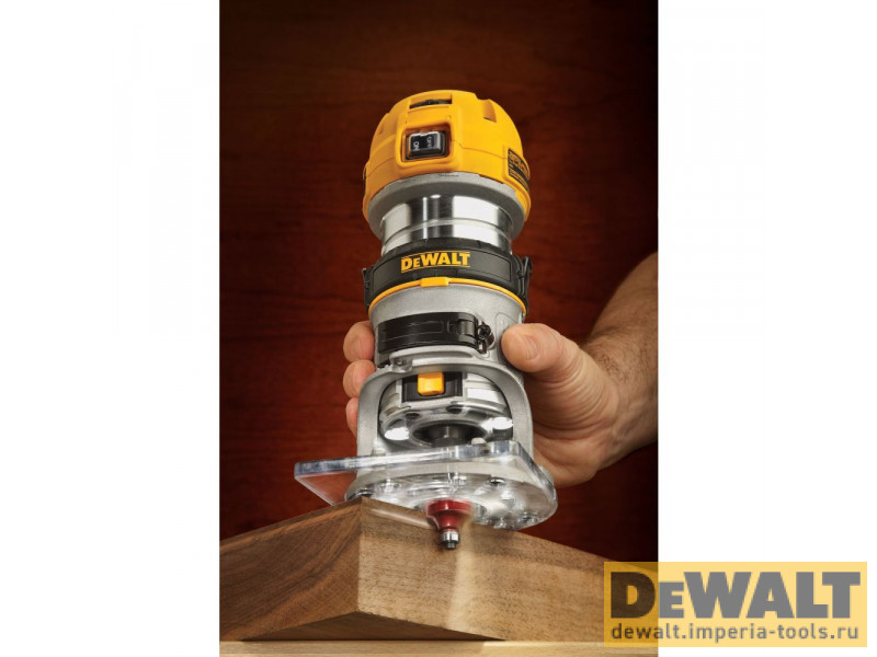 Окантовочный фрезер DeWALT D26200 Окантовочный фрезер DeWALT D26200