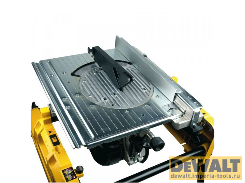 Комбинированная торцовочная-распиловочная пила DeWALT DW743N, 2000 Вт, 2850 об/мин Комбинированная торцовочная-распиловочная пила DeWALT DW743N, 2000 Вт, 2850 об/мин