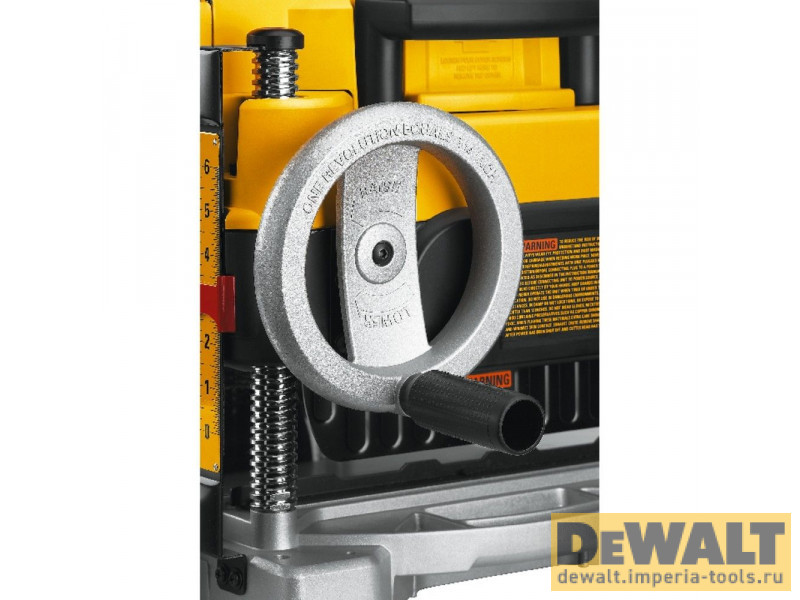 Рейсмусовый станок DeWALT DW735, 1800 Вт (DW735-A9) Рейсмусовый станок DeWALT DW735, 1800 Вт (DW735-A9)