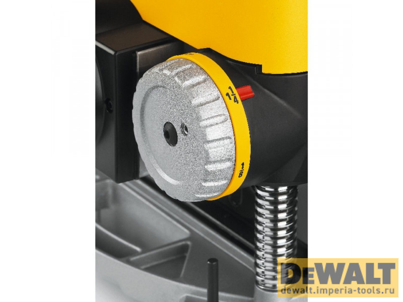Рейсмусовый станок DeWALT DW735, 1800 Вт (DW735-A9) Рейсмусовый станок DeWALT DW735, 1800 Вт (DW735-A9)