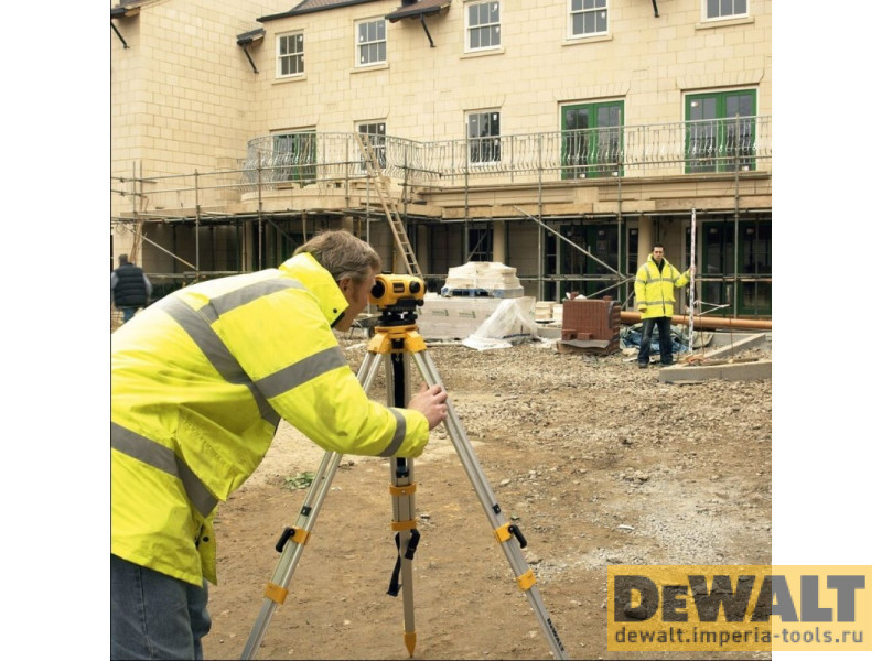 Оптический нивелир DeWALT DW096PK, 26-кратный Оптический нивелир DeWALT DW096PK, 26-кратный