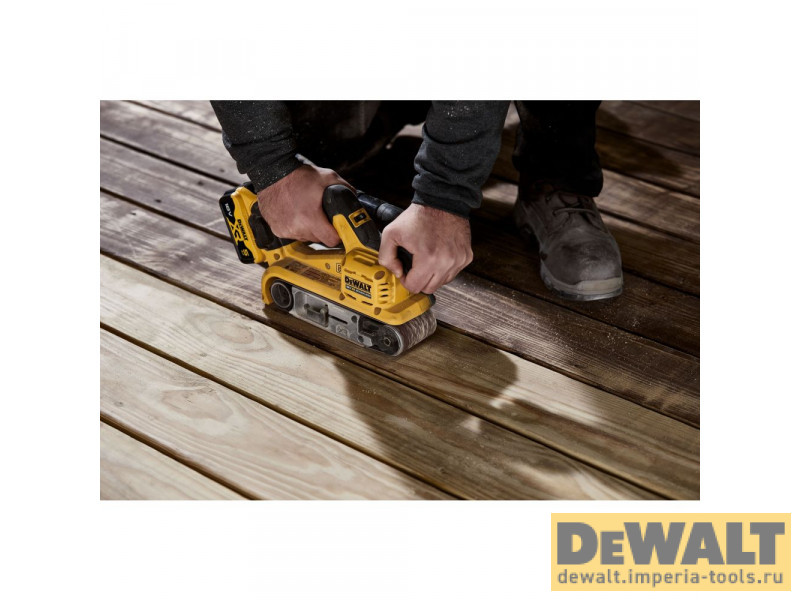 Аккумуляторная ленточная шлифмашина DEWALT DCW220NT, 18 В, 320 м/мин, без АКБ и ЗУ, в кейсе TSTAK Аккумуляторная ленточная шлифмашина DEWALT DCW220NT, 18 В, 320 м/мин, без АКБ и ЗУ, в кейсе TSTAK