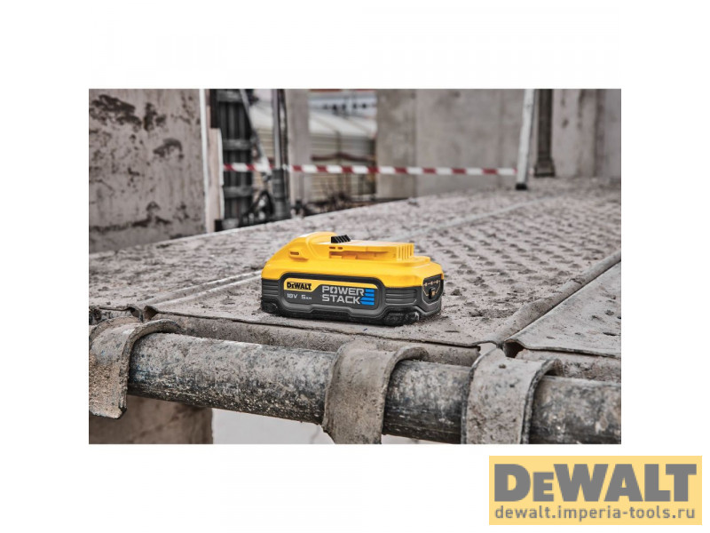 Аккумулятор DeWALT Li-Ion XR DCBP518-XJ Аккумулятор DeWALT Li-Ion XR DCBP518-XJ